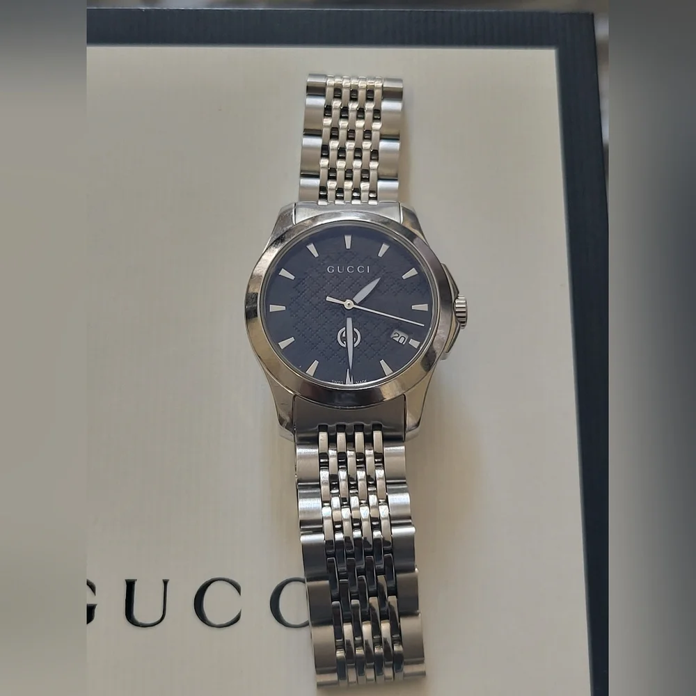 Gucci Women's Silver Stainless Steel Watch
